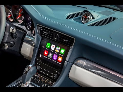Apple CarPlay Demo In A 2017 Porsche 911 Carrera (Video)